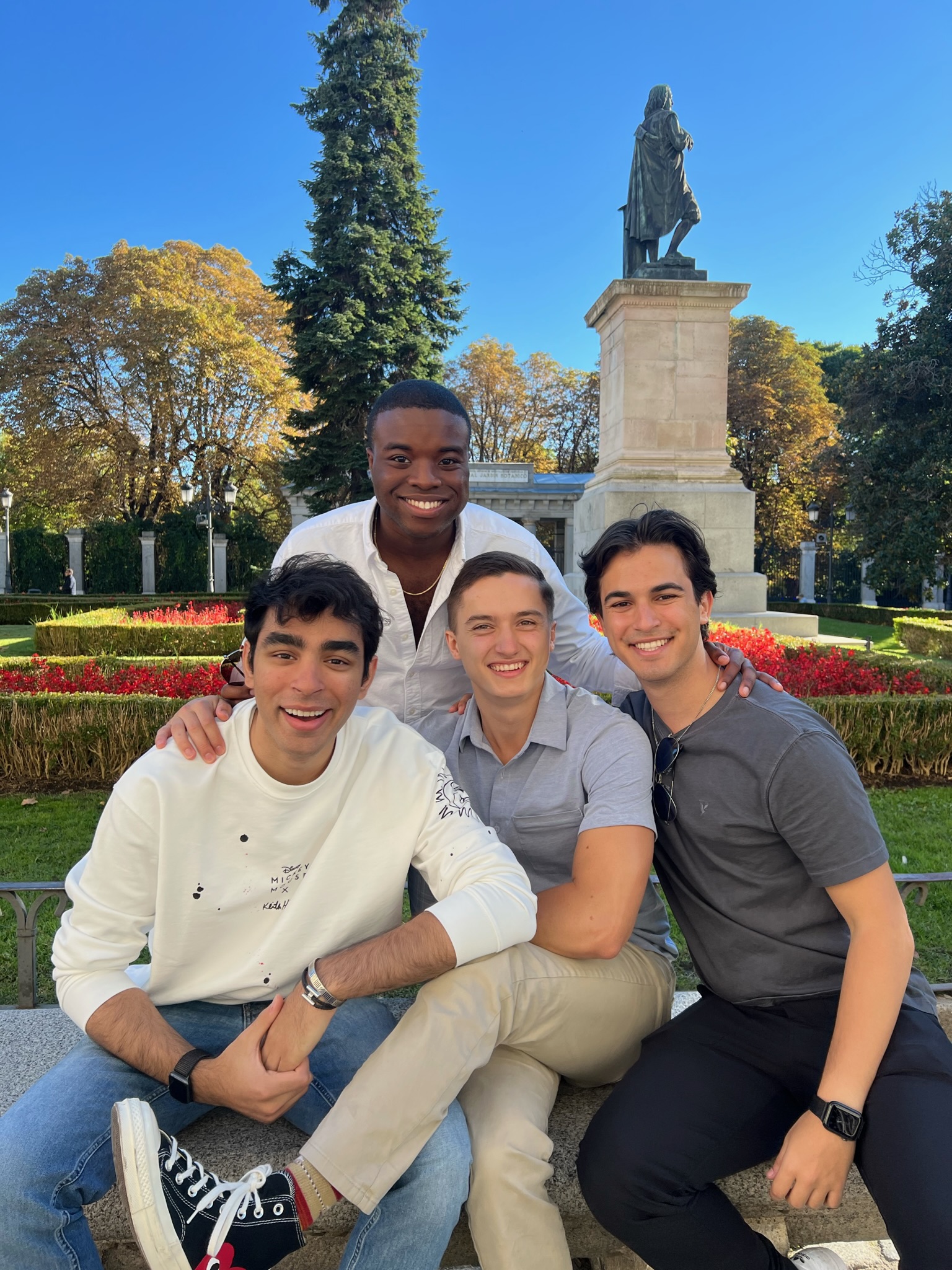 FASP Seniors Conclude Their Fall Semesters Abroad 