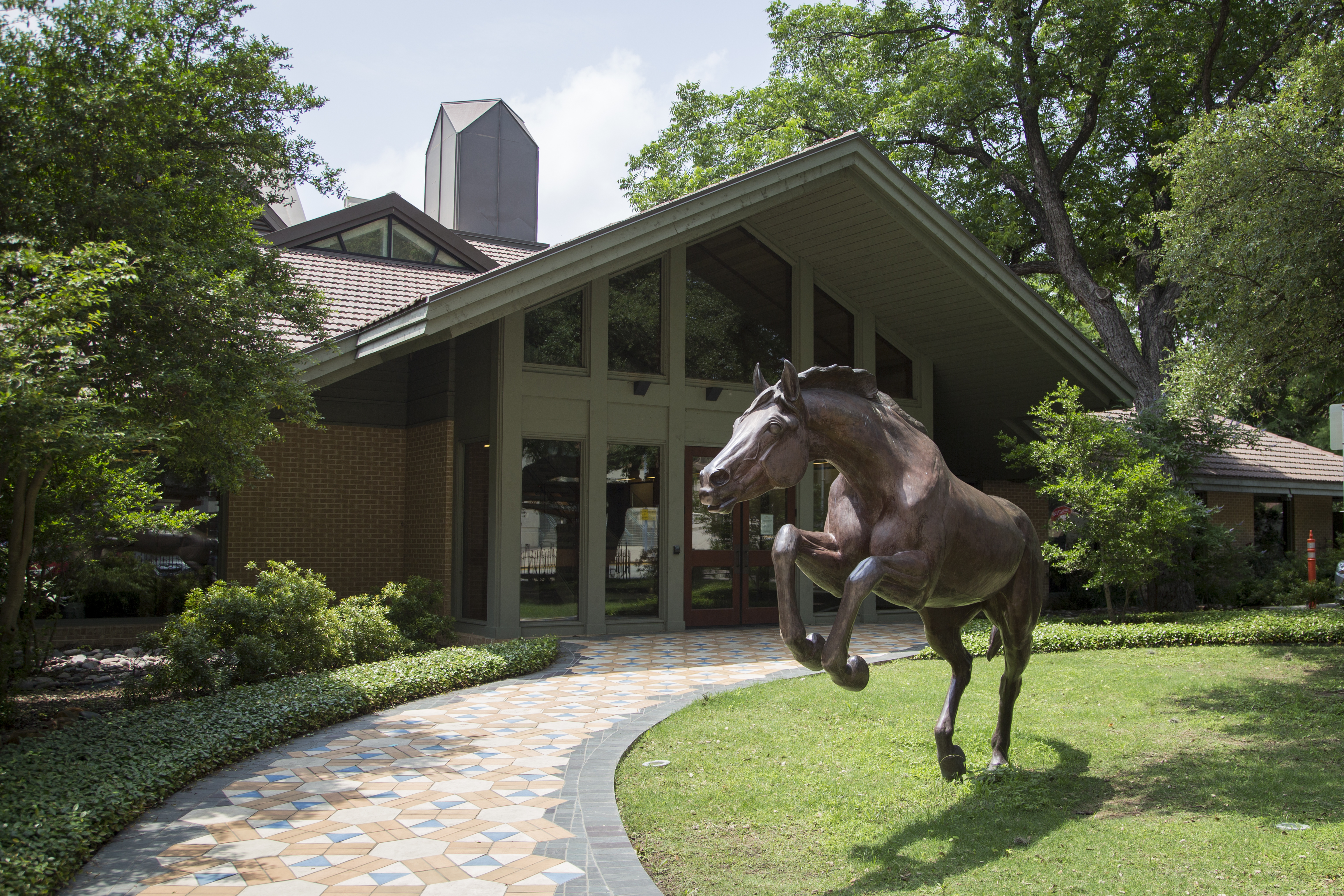 Etter-Harbin Alumni Center